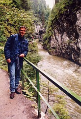 104.jpg  104